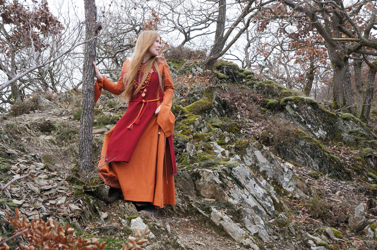 Viking Dress 15 - Foto by Ania Stozek